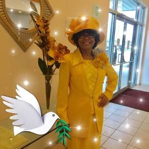 Meet your Posher, Constance